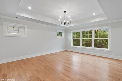 245 Highland Ave, Elmhurst IL  60126-2554 exterior