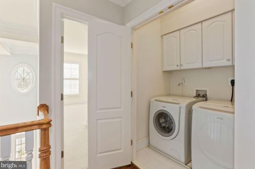 5802 Bent Twig Rd, Mc Lean VA 22101-1806 exterior