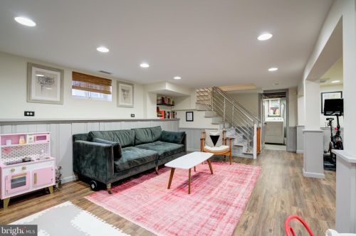 9409 Garwood St, Silver Spring MD 20901-2940 exterior