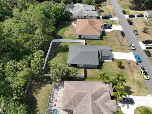 1780 Leafy Rd, Fort Pierce FL  34953-1355 exterior