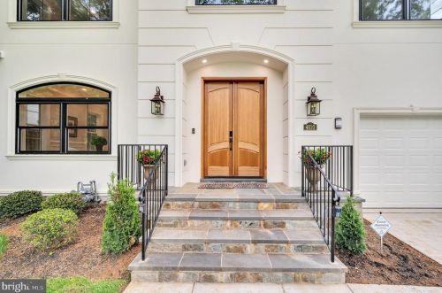 4810 Rodman St, Washington, DC 20016-3237