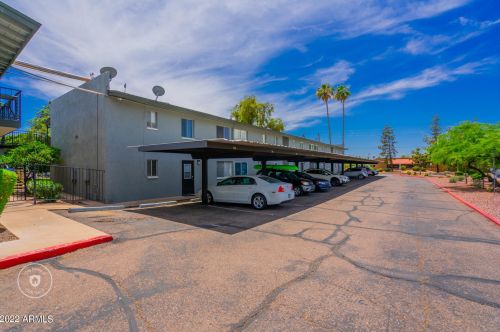 7141 16th St, Phoenix AZ  85020-5542 exterior