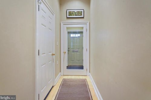 1023 19 St, Philadelphia PA 19146-2938 exterior