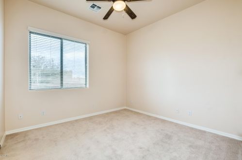 43928 20th St, Phoenix AZ 85006-2323 exterior