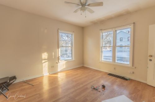 506 2nd St, Waukegan, IL 60085-3912