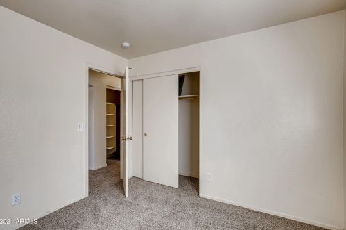 4438 113 Dr, Phoenix AZ 85037-8334 exterior