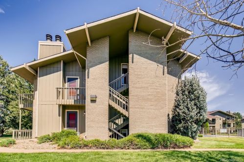 695 Manhattan Dr, Boulder CO 80303-4013 exterior