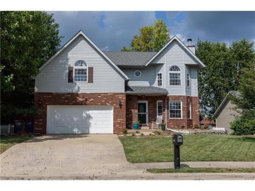 1310 Chancellor Dr, Edwardsville IL  62025-3902 exterior