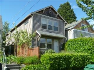 1742 60th St, Seattle WA  98107-2355 exterior