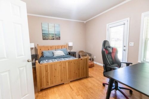 886 Commonwealth Ave, Atlanta GA 30312-3663 exterior