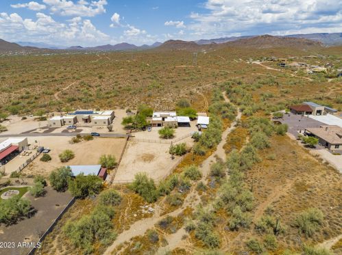 40115 3rd St, Phoenix AZ  85086-8606 exterior