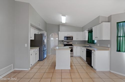 7430 Bogert Pl, Tucson AZ 85741-1655 exterior