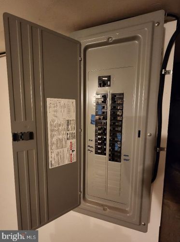 2334 Bonsall St, Philadelphia PA  19145-3211 exterior