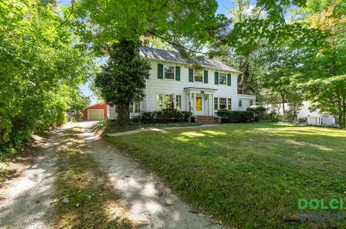 2930 Leonard St, Grand Rapids MI 49534-6856 exterior