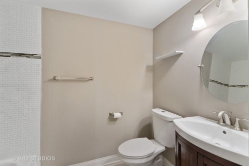 2747 76 Ct, Chicago IL 60707-3029 exterior