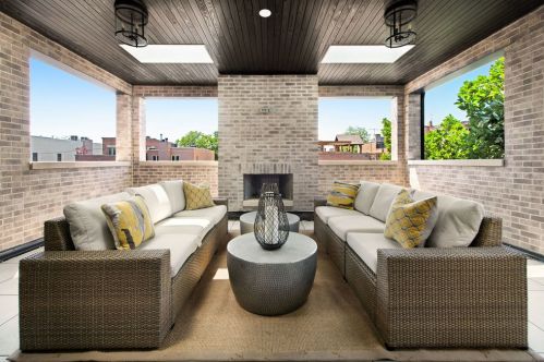 1928 Cleveland Ave, Chicago IL 60614-3749 exterior