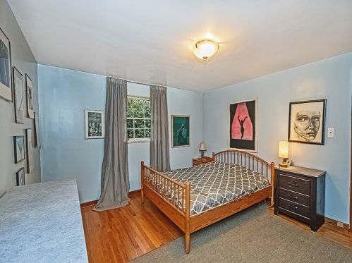 574 Clemson Dr, Pittsburgh PA exterior