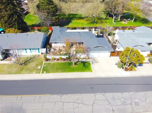 1515 Michael Way, Turlock CA 95382-2101 exterior