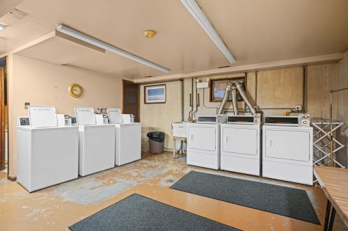 4208 Keystone Ave, Chicago IL  60641-2317 exterior