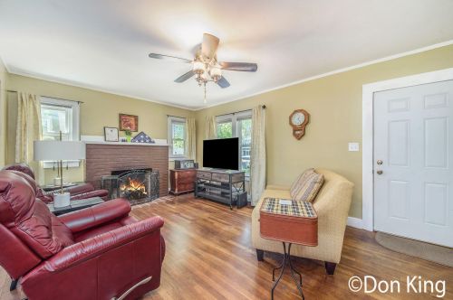 3272 Townsend Ave, Grand Rapids MI 49525-2558 exterior