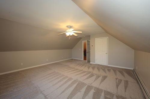 8 Graham Rd, Concord NH 03301-6900 exterior