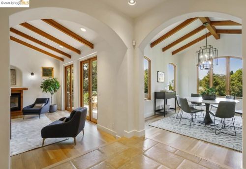 1280 Grand View Dr, Berkeley, CA 94705-1630