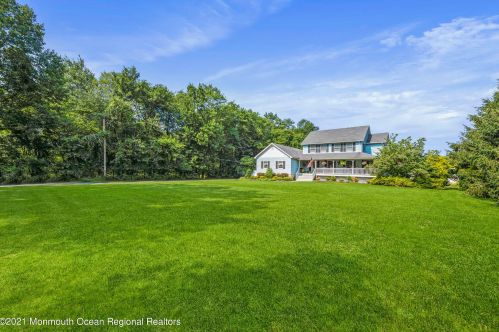 286 Bartley Rd, Jackson Twp, NJ 08527-1159