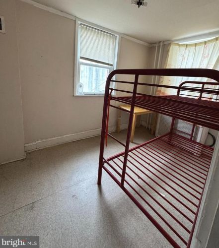 937 Federal St, Philadelphia PA 19146-3828 exterior