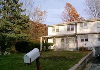 494 Rowlinson Dr, Smith Point, NY 11967-1217