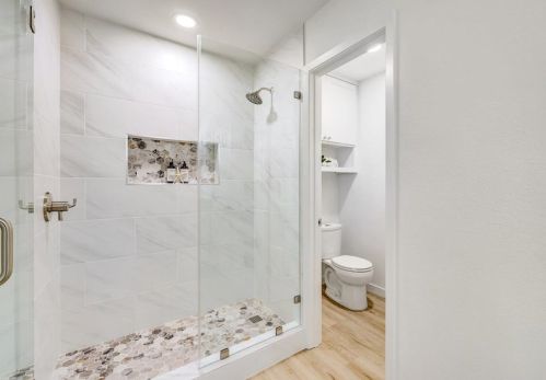 11903 Bobcat Trl, Austin TX exterior