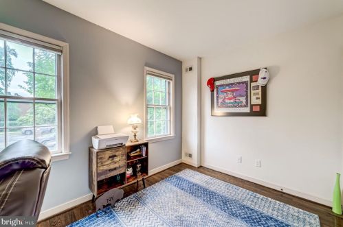 659 Columbus St, Alexandria VA  22314-1848 exterior