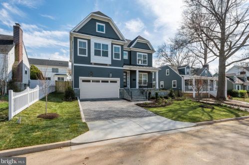 5120 25th Pl, Arlington VA  22207-2603 exterior