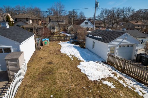 2408 89, Milwaukee WI 53227-4524 exterior