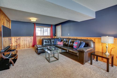 1735 Eugene St, Saint Paul MN 55110-3341 exterior