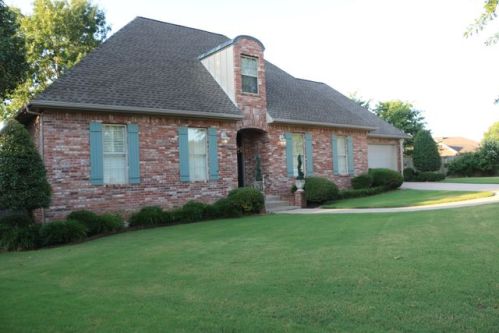 3753 Richmond Ter, Springdale, AR 72762-7990