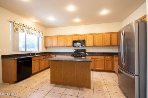 1131 Longhorn Dr, Chandler AZ  85286-6349 exterior