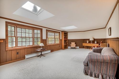 346 Mtn Rd, Concord NH 03301-5482 exterior