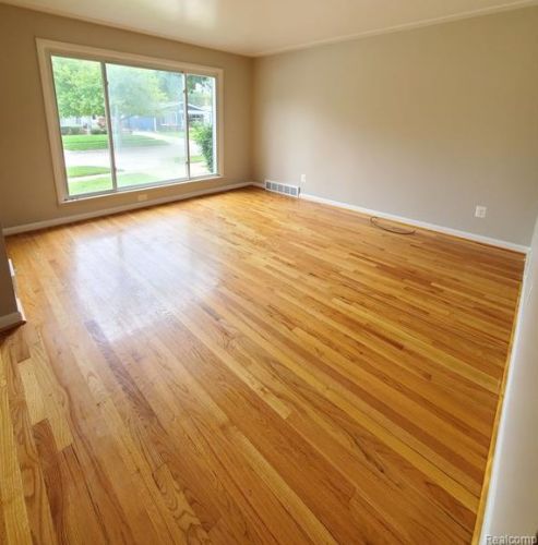 4485 Polk St, Dearborn Heights MI  48125-2937 exterior