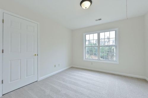 7636 Cole Ln, Atlanta GA 30349-1090 exterior