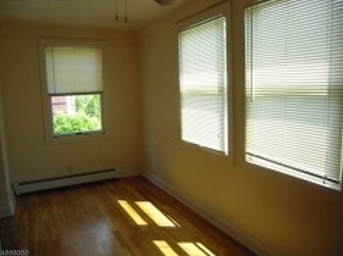 29 Brookfield Rd, Montclair NJ  07043-1301 exterior