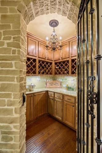 147 Pronghorn Pl, Montgomery TX 77316-6402 exterior