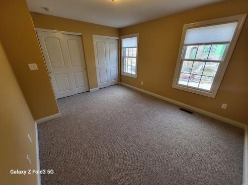 1 Crabapple Ct, Saint Louis MO 63132-3422 exterior