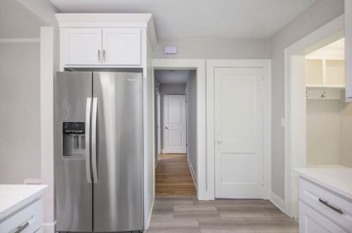 710 Cres St, Grand Rapids MI 49503-3502 exterior