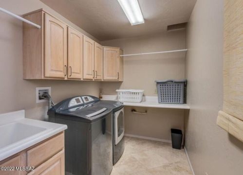 6250 Diamond St, Tucson AZ  85745-8923 exterior