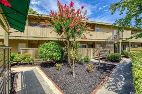 1050 Oak Grove Rd, Concord CA 94518-3254 exterior