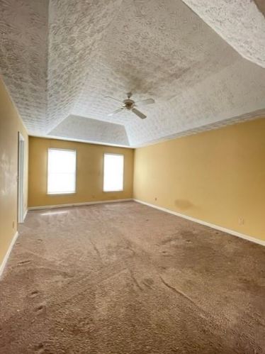 325 Enon Ct, Atlanta GA 30331-8412 exterior