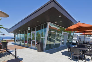 315 1st Ave, Seattle WA  98109-4524 exterior