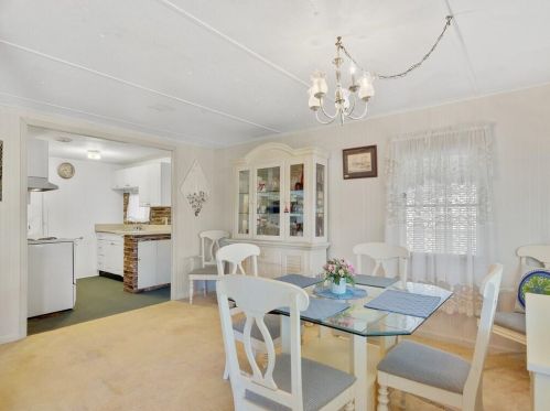 36 Del Prado St, Fort Pierce FL 34952-2850 exterior