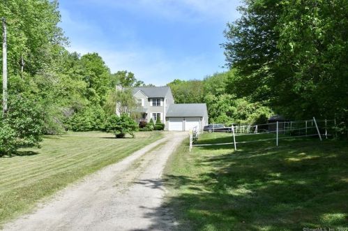 110 Brickhouse Rd, Killingly CT 06239-3439 exterior