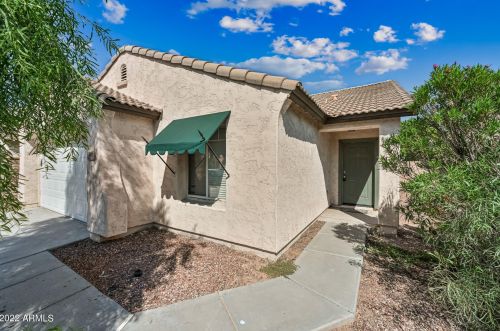 6921 38th Dr, Phoenix AZ  85041-6195 exterior
